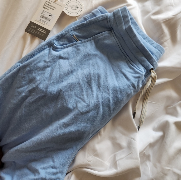 Vuori Women's Laguna Lounge Pant 2.0 - Picture 3 of 7